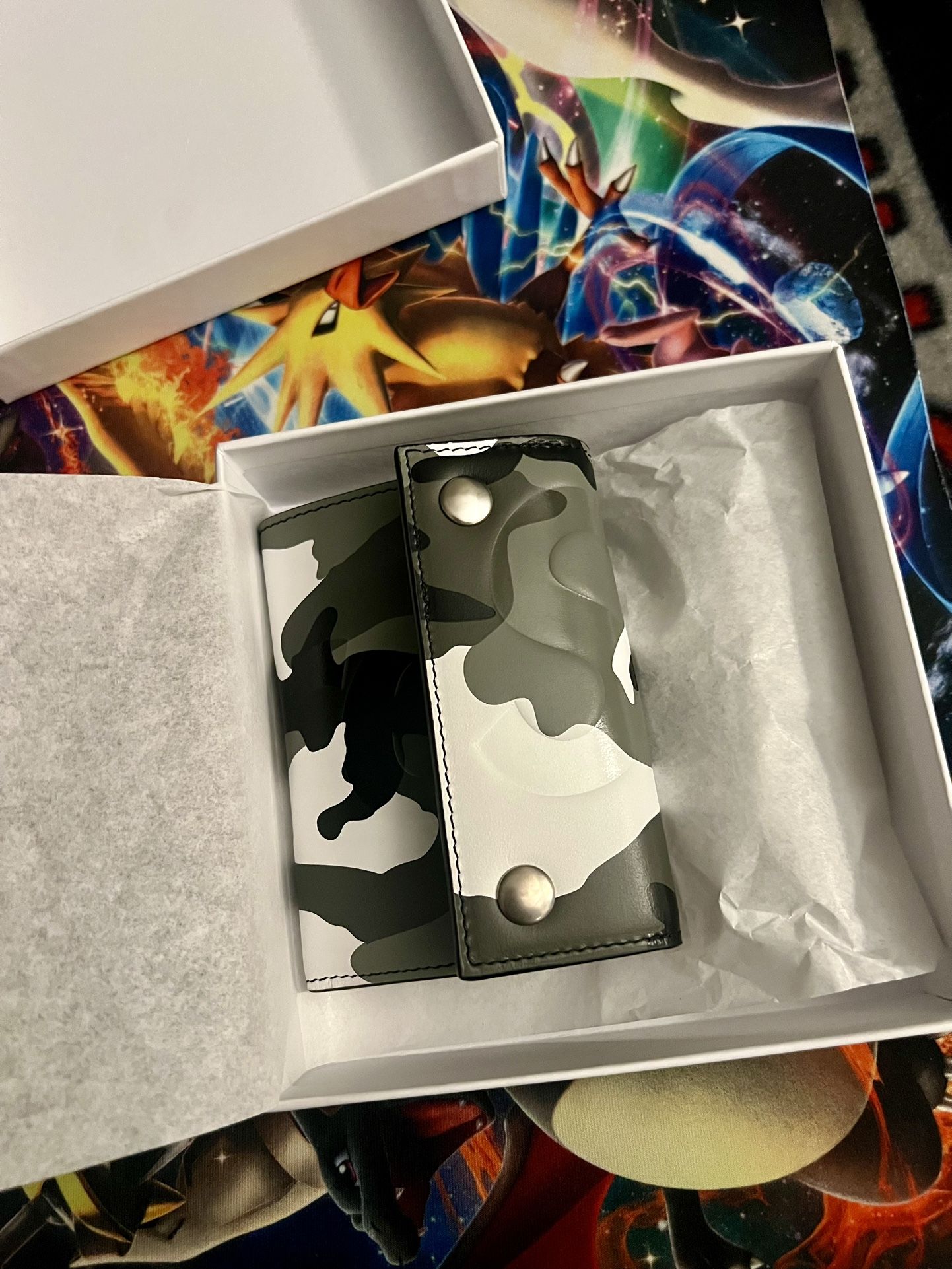 Supreme Leather Chain Wallet Snow Camo