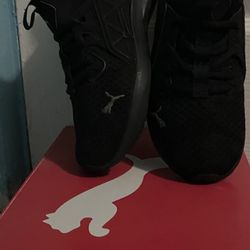 Puma-Kid Shoes (Size: 1C) 👉$20 Firm!👈