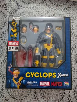 Medicom Toy MAFEX No. 099 Cyclops X-Men Action Figure
