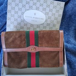 Gucci Clutch (Authentic Vintage 1970s) W Box