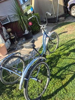 All school 4 wheels bike