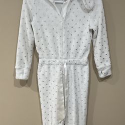 Justice Child’s White Hooded Fleece Rabbit Home/Pijama, Size 6-7