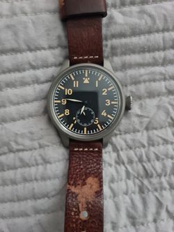 Watch - mens mechanical wind up