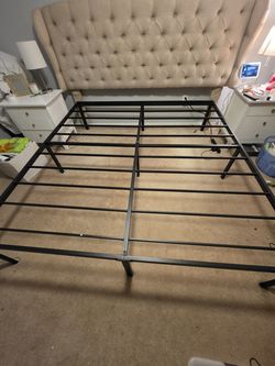 King Bed Stand