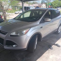2015 ford escape 1.6     trasmision totalmente new a estrenar
