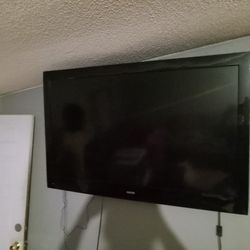 50 In Flat Screen With Mount 