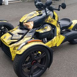 2021 600cc Canam Riker An 2003 Honda Shadow 1300cc
