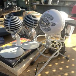 Microphone 