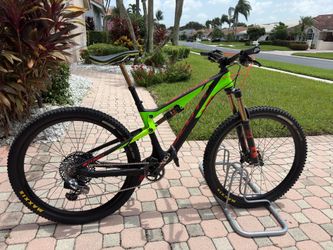 🔥 Scott Genius Carbon 29 – FOX Factory / X01 AXS 🔥