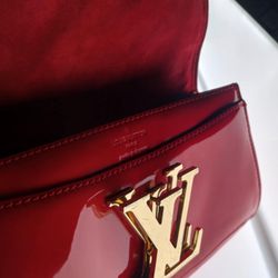 LV Red Clutch Gold Chain 