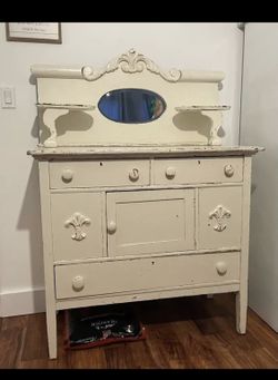 Shabby Chic Dresser
