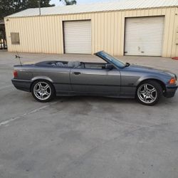 1995 BMW 325i Convertible