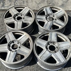 Chevy Trailblazer 17 inch aluminum wheels 6 on 127mm-