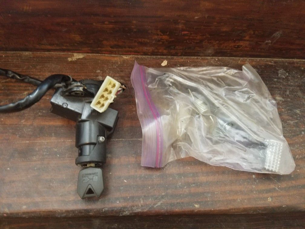 2008 Kawasaki Ninja ignition and other parts
