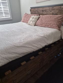 California King w/2 night stands
