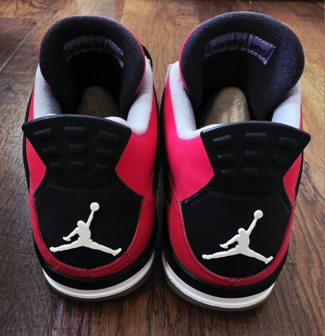 jordan 4 toro