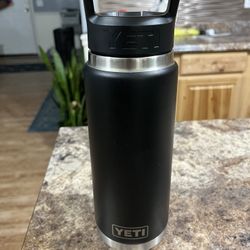 YETI flask, 36 ounce