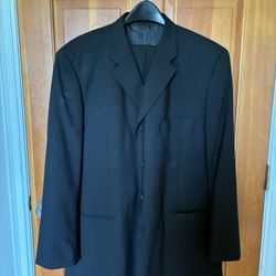 Men’s suit 