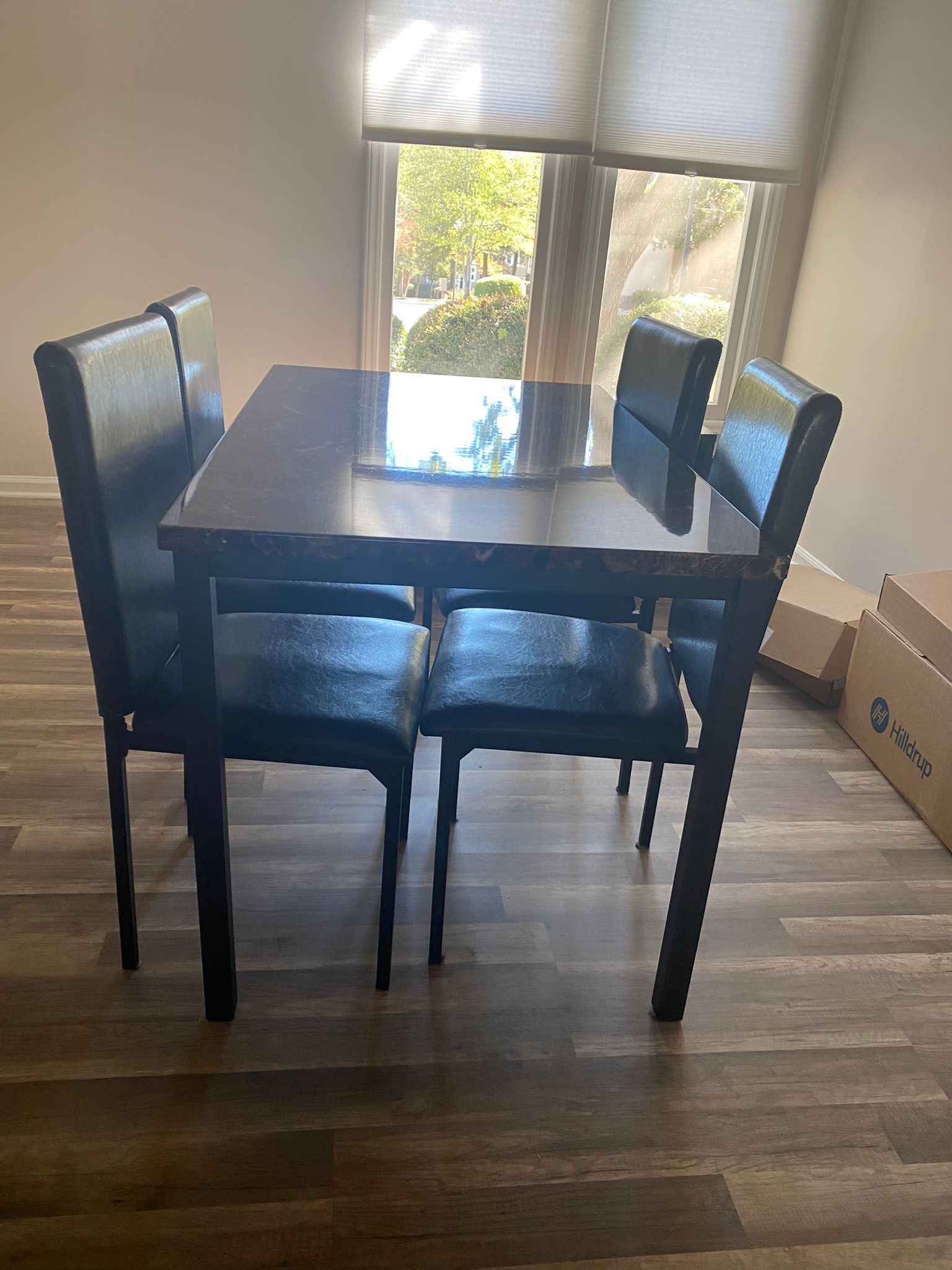 Dining Table Set