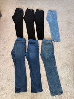 (7) Skinny Jeans