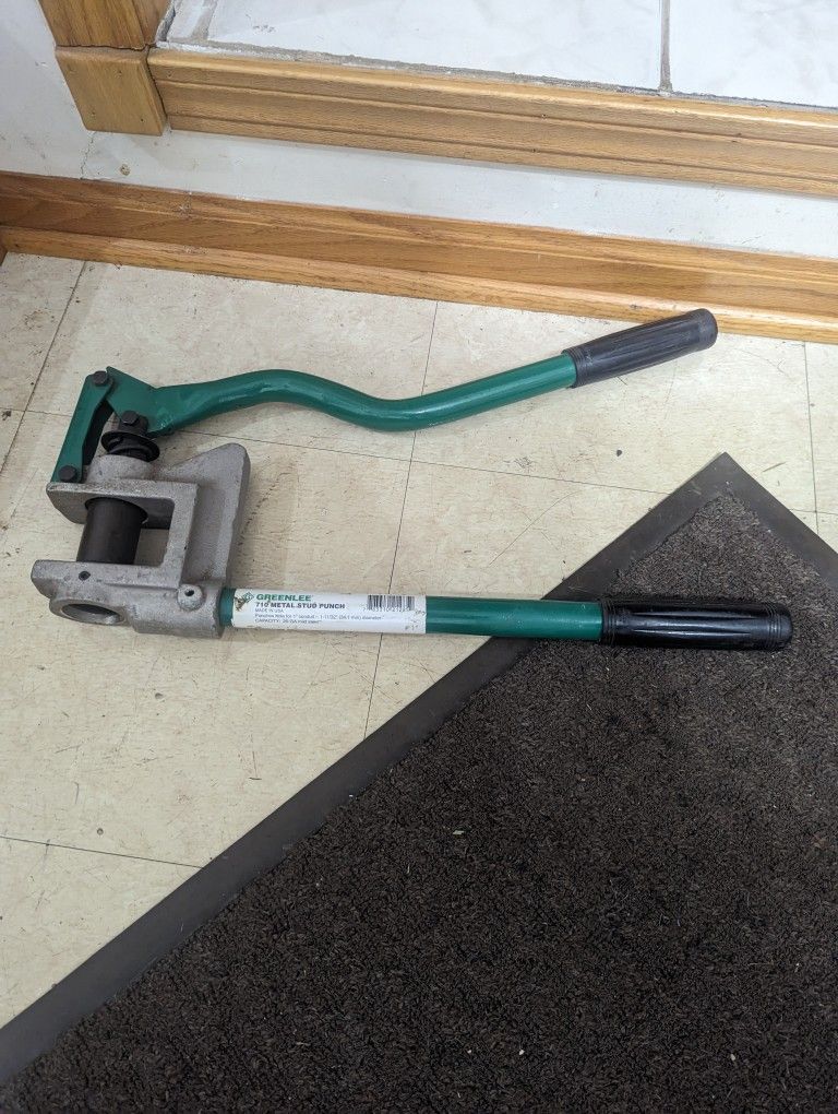 Greenlee 710 stud punch great condition for Sale in Oak Lawn, IL OfferUp