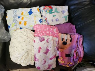 Girls crib / toddler bed sheets Disney mermaid minnie Cinderella Nemo bedding