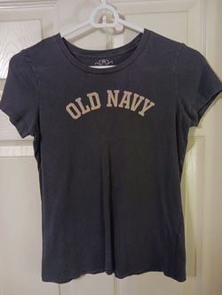 Old Navy Graphic T-Shirtserved. Sz small