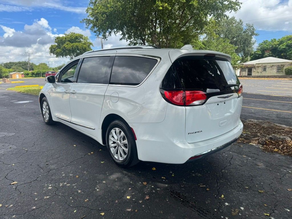 2018 Chrysler Pacifica