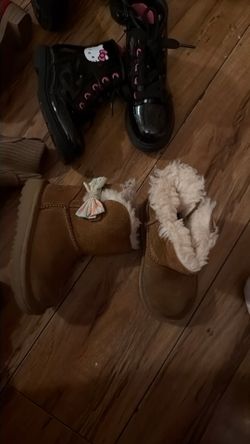 Girls boots size 8c-9c-10c