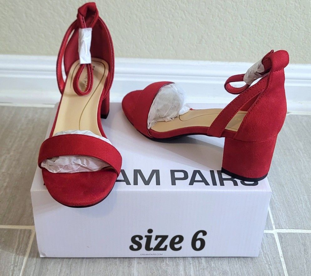 New Women's Red Chunky Heel