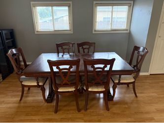 Dinning table