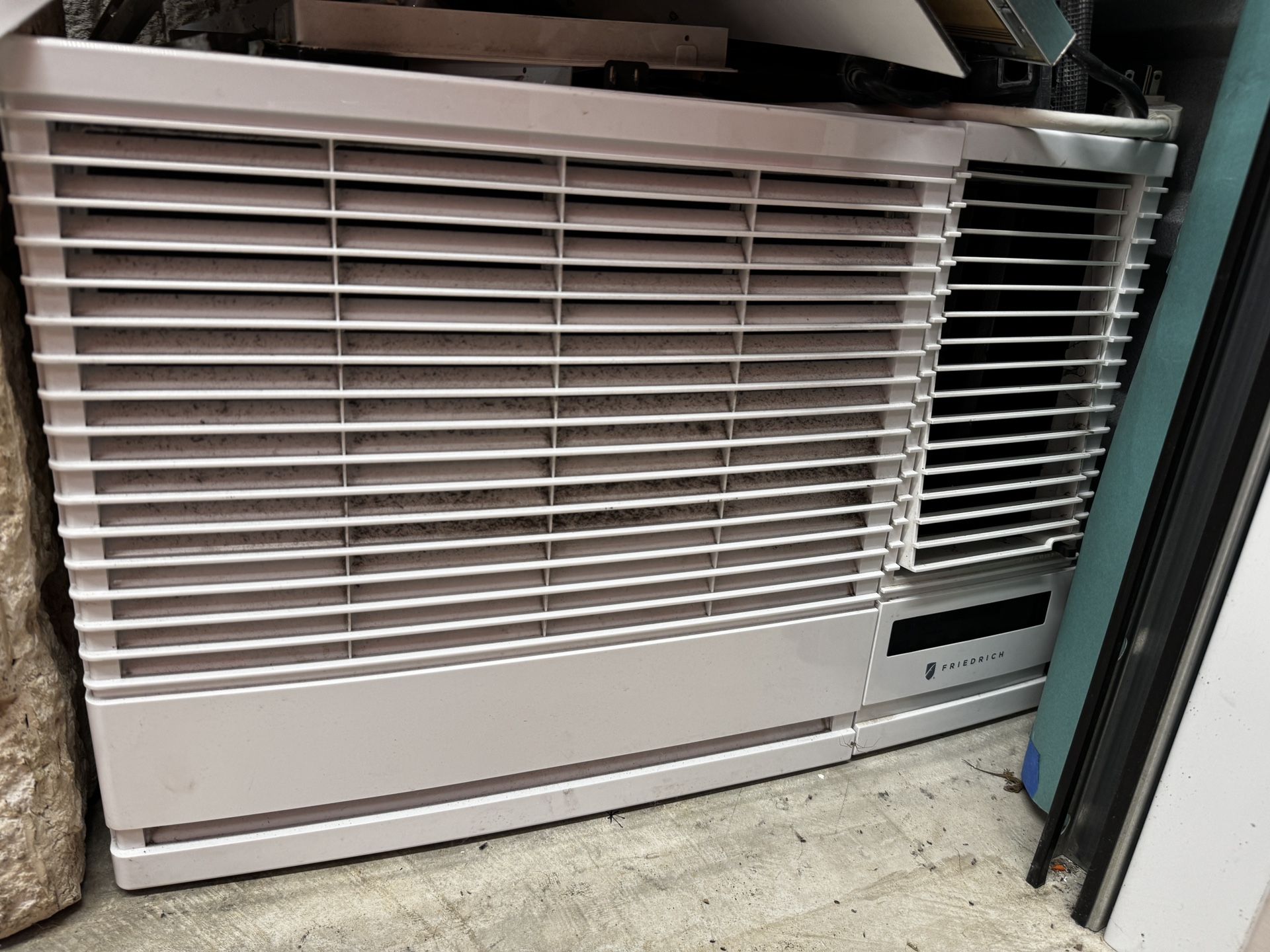 Window Ac Unit 19,000 BTU
