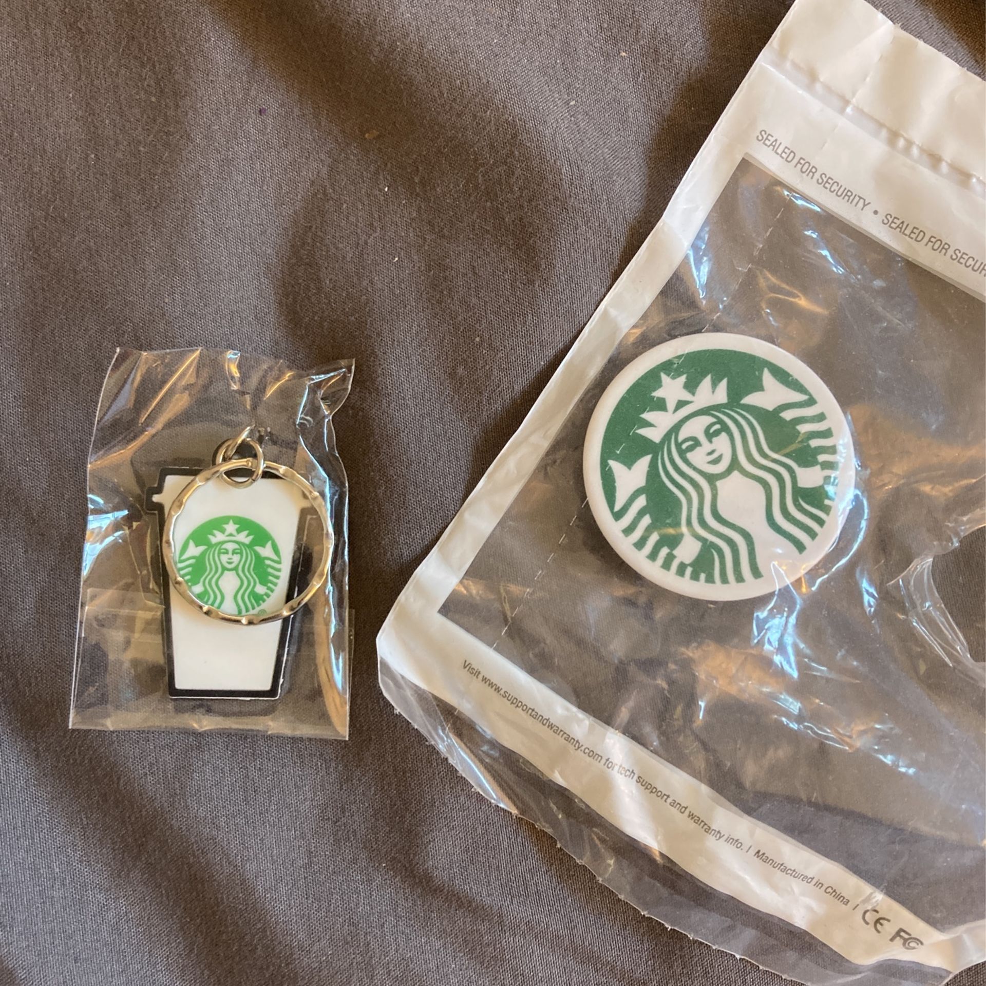 Starbucks Keychain & Pop socket