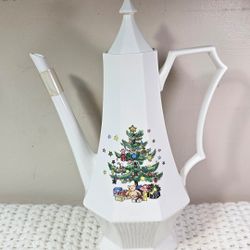 Christmas Time Nikko Coffee Pot Made In Japan 13" Classic Collection Never Used 