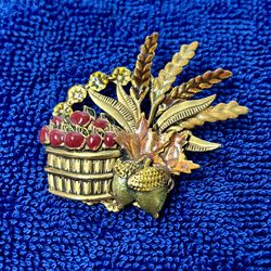Costume Jewelry Pin Brooch Gold Fall Apples Acorns Leaves Enamel Accents Vintage