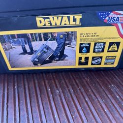 Dewalt Tool Box With Roller 