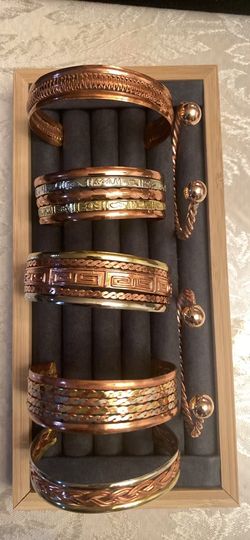 Pulseras , Anillos, Aretes 