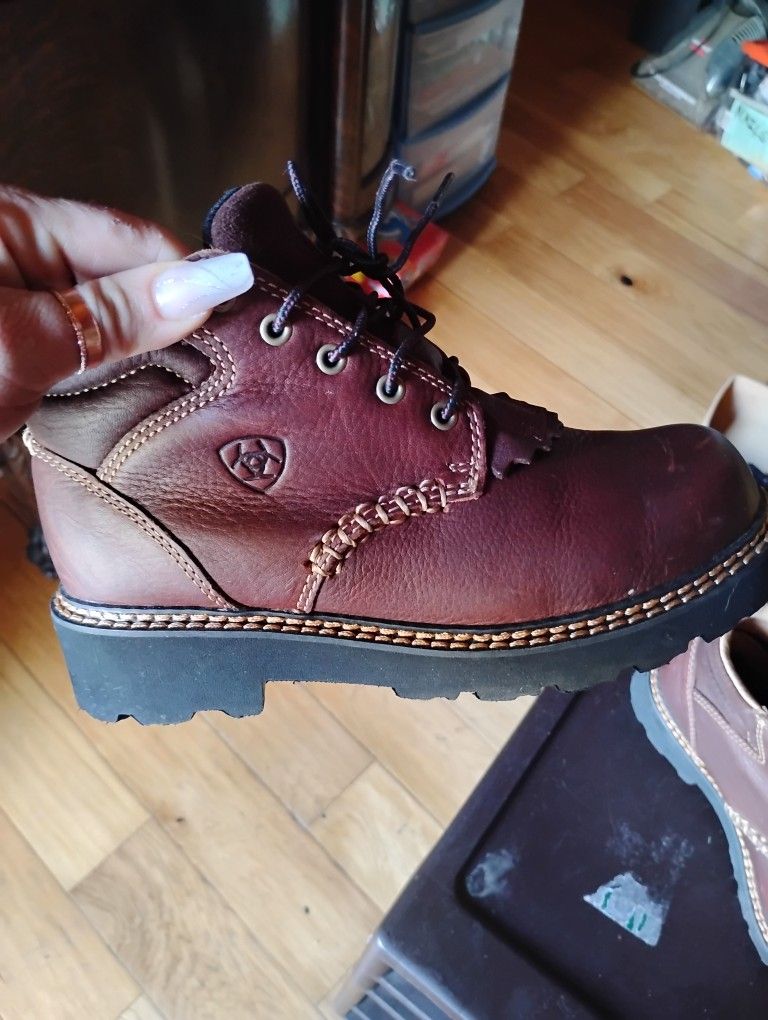 Cute Women's Ariat Boots