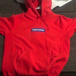 supreme hoodie with blue label 