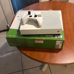 Xbox One S 