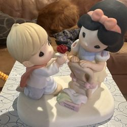 Precious Moments Disney With A Smile And A Song Snow White 