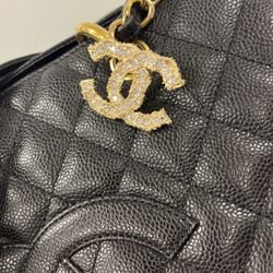 Authentic Chanel Pin 