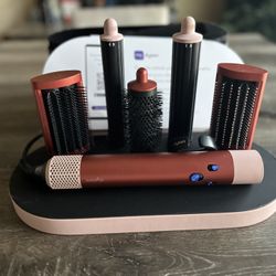 Dyson Airwrap - Long Hair (Make Offer)