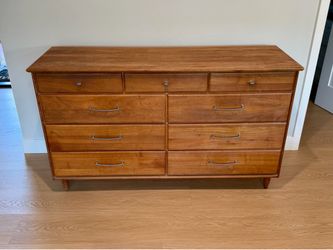 Mid-Century Style 9-Drawer Wood Dresser – Solid & Spacious