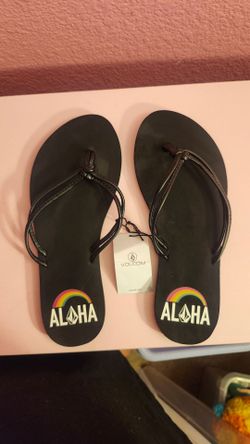 Brand new Volcom Women's flip flops size 7 $5