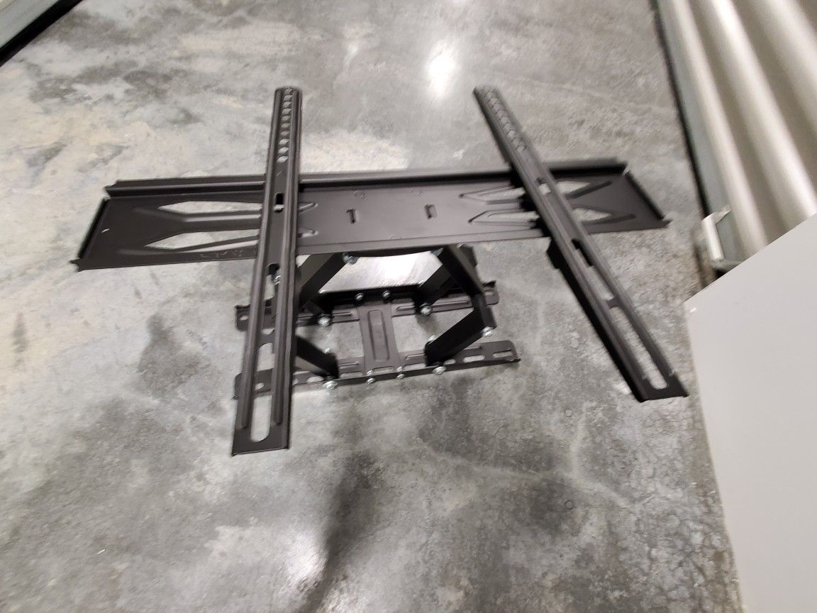TV Mount - Heavy Duty - 20-50 Inches
