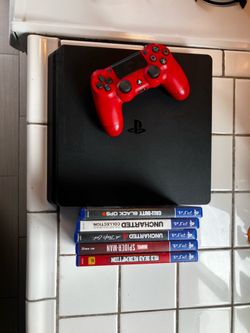 PS4 W/ Games