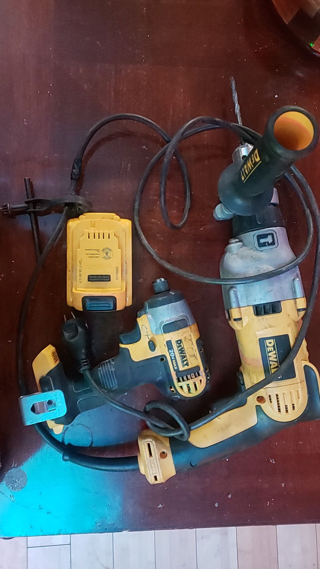 Dewalt drills,Electric hammer drill and 20v impact drill 1 battery an 1 charger