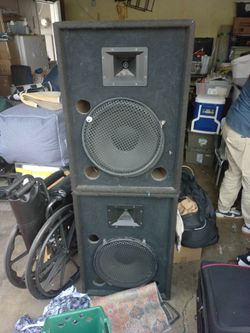 15" Speakers