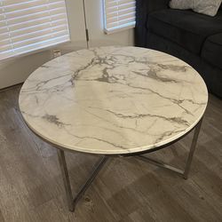 Living room dining table round